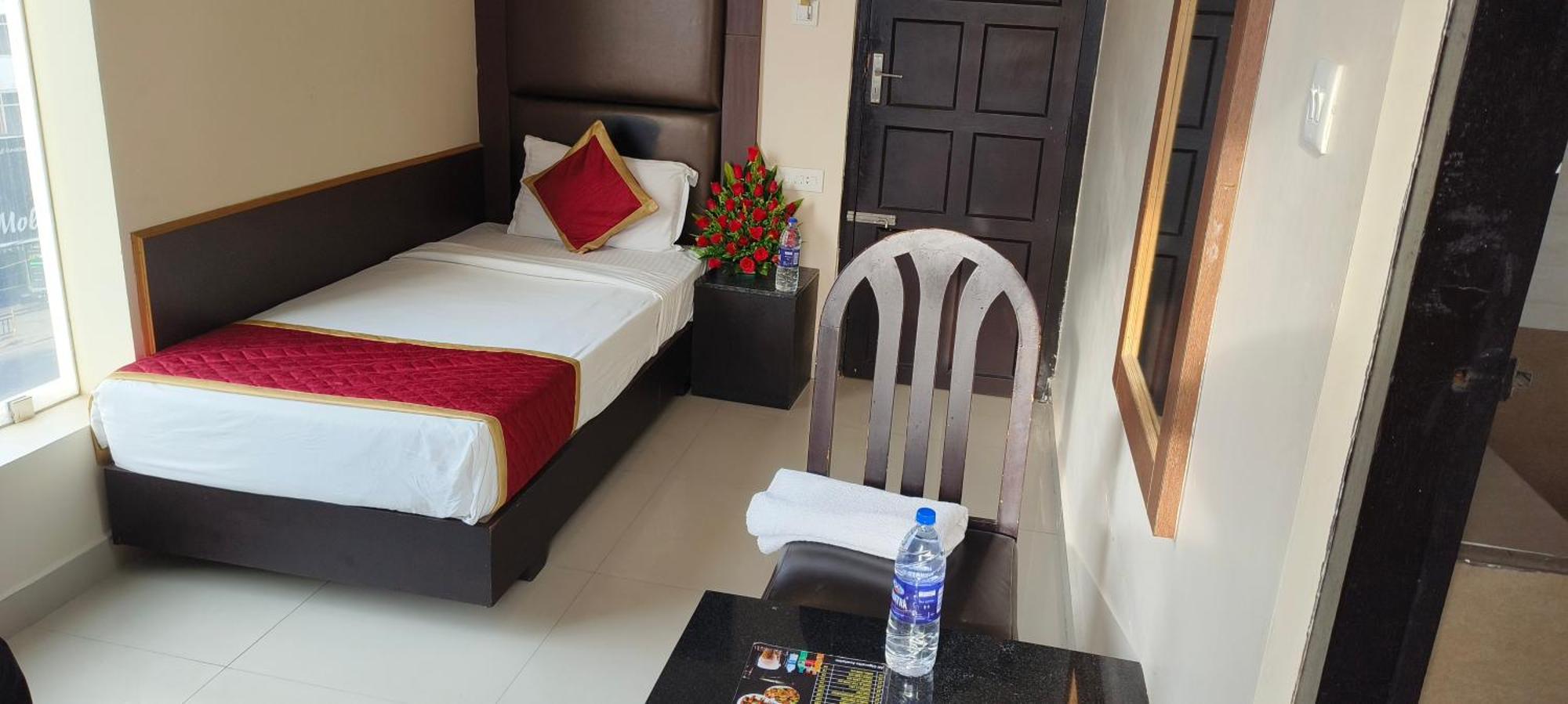 Hotel Pioneer Paradise Nagercoil Luaran gambar