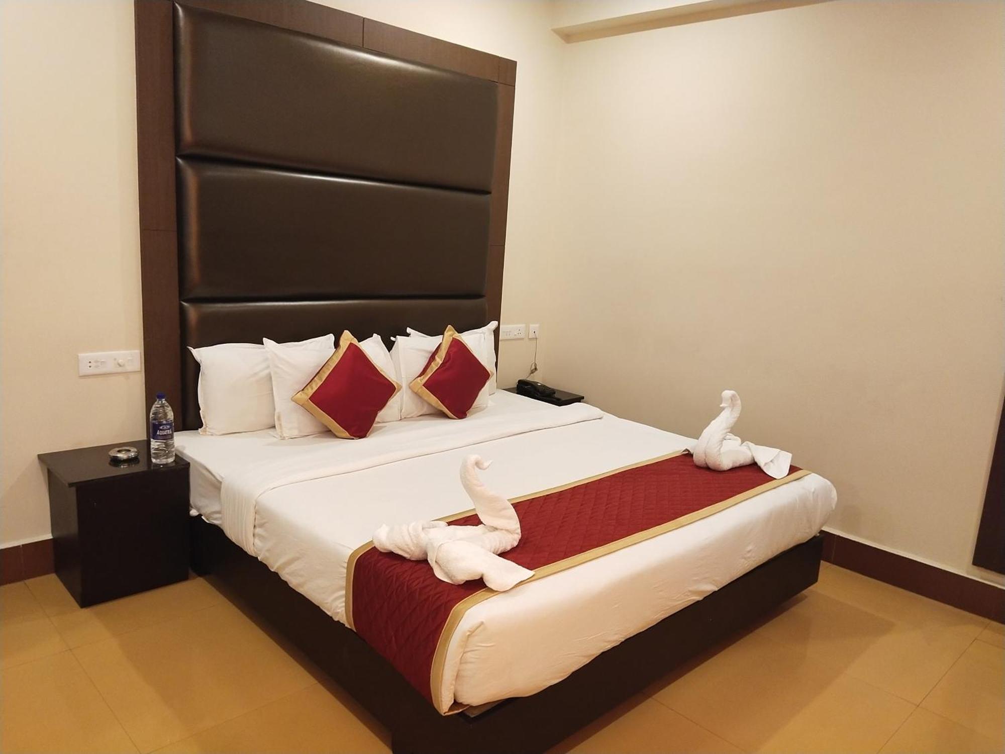 Hotel Pioneer Paradise Nagercoil Luaran gambar
